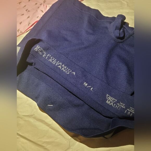 Surprise Panty bundle of 4 (mix and match) - Picture 10 of 16